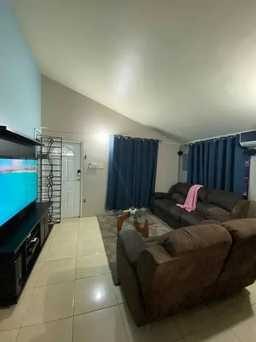 Marla Home At Montego West Village Montego Bay 0*,